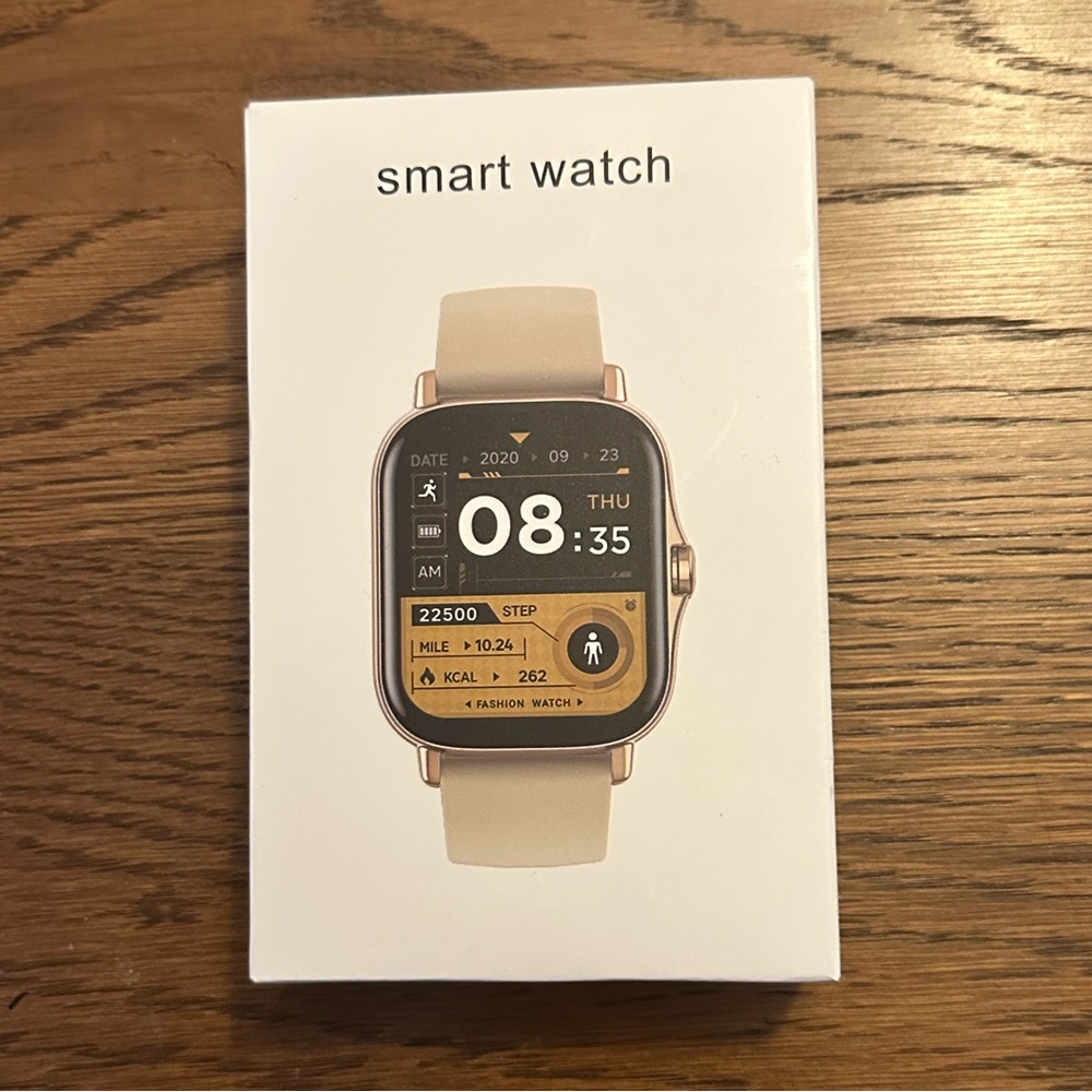 DOVIICO Smart Watch with Black Band. NIB.